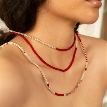 Collar-Brazalete Belen Grueso Plata Largo Morse Rojo